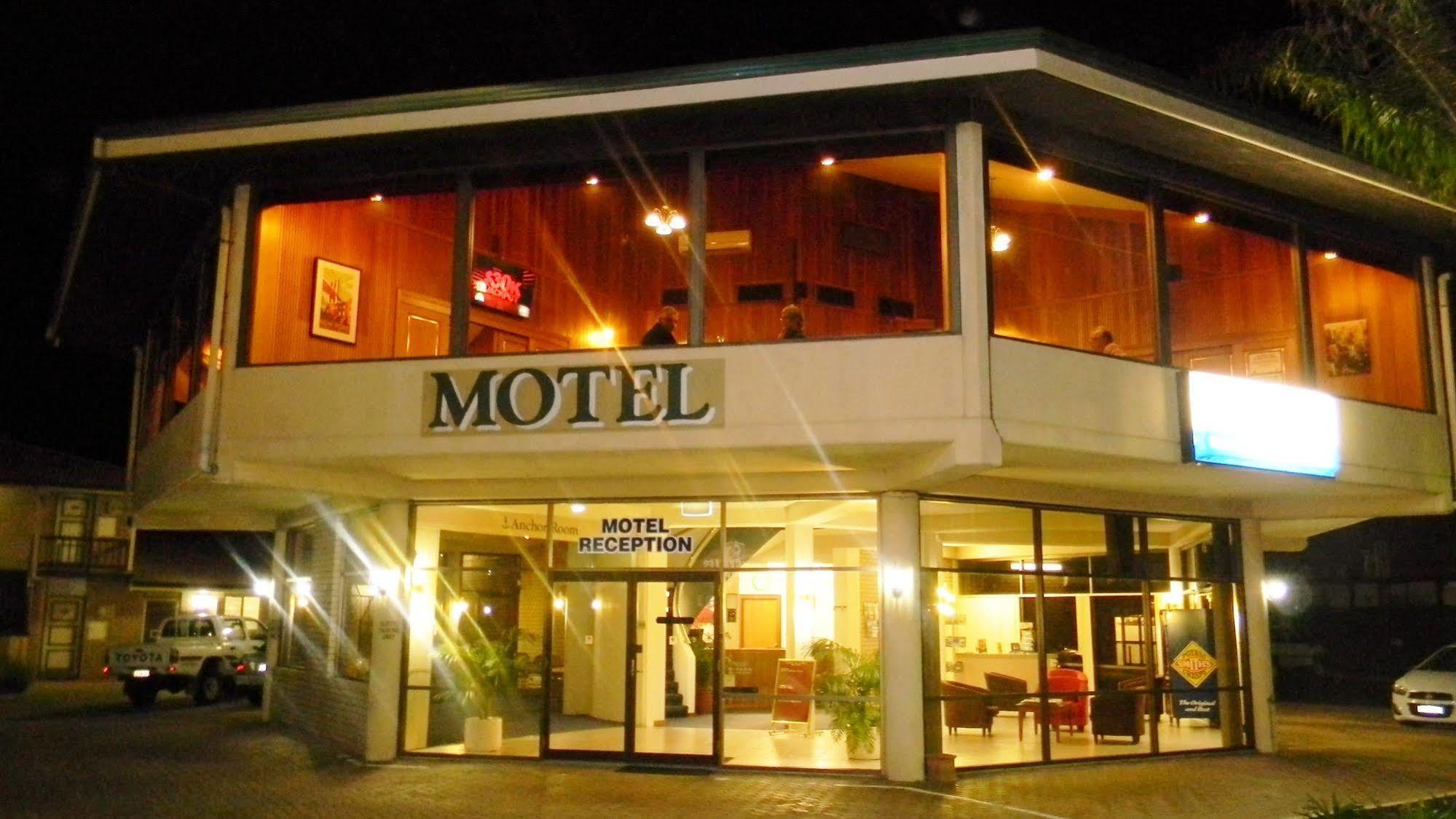 Admiral Motel Банбъри Екстериор снимка