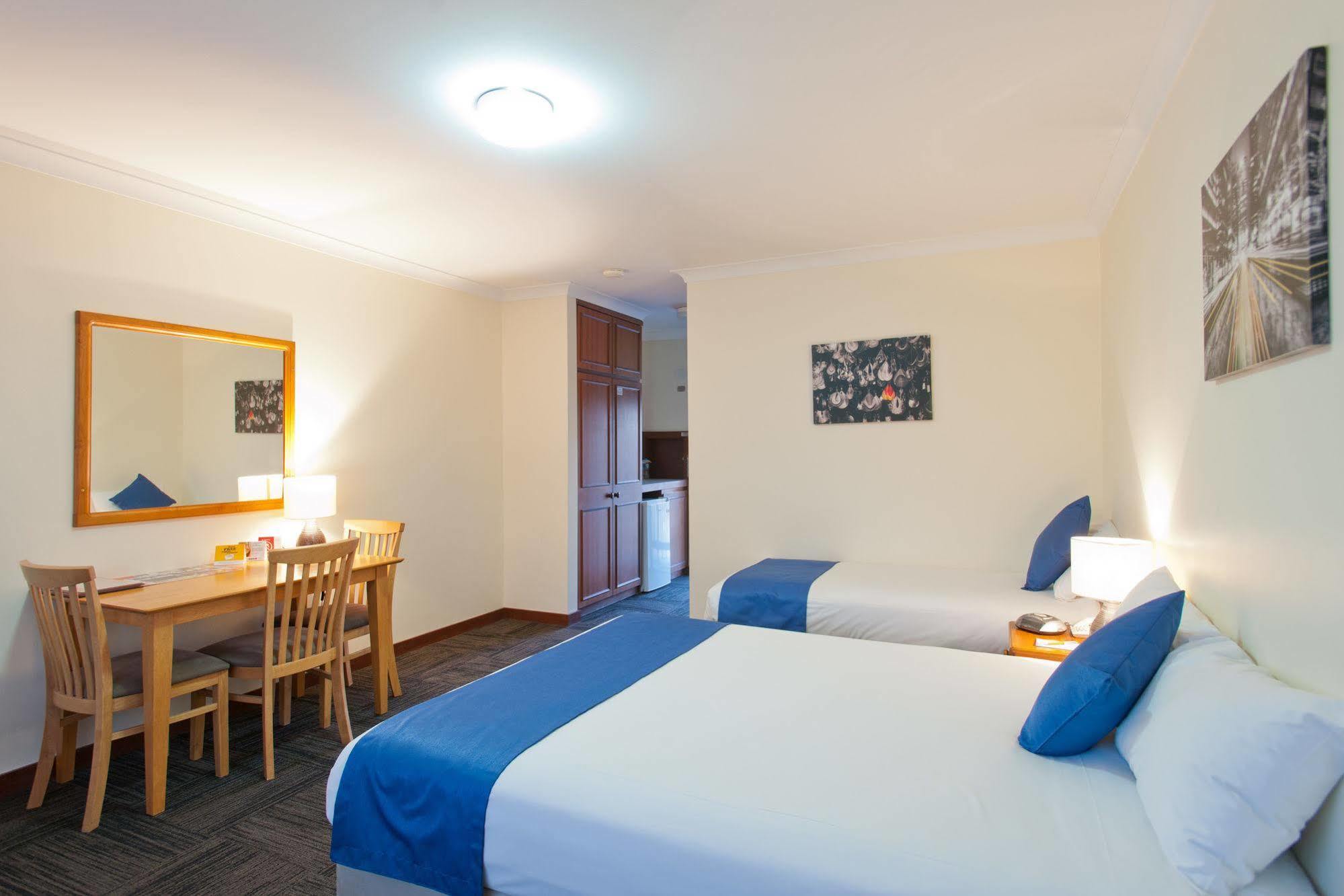 Admiral Motel Банбъри Екстериор снимка
