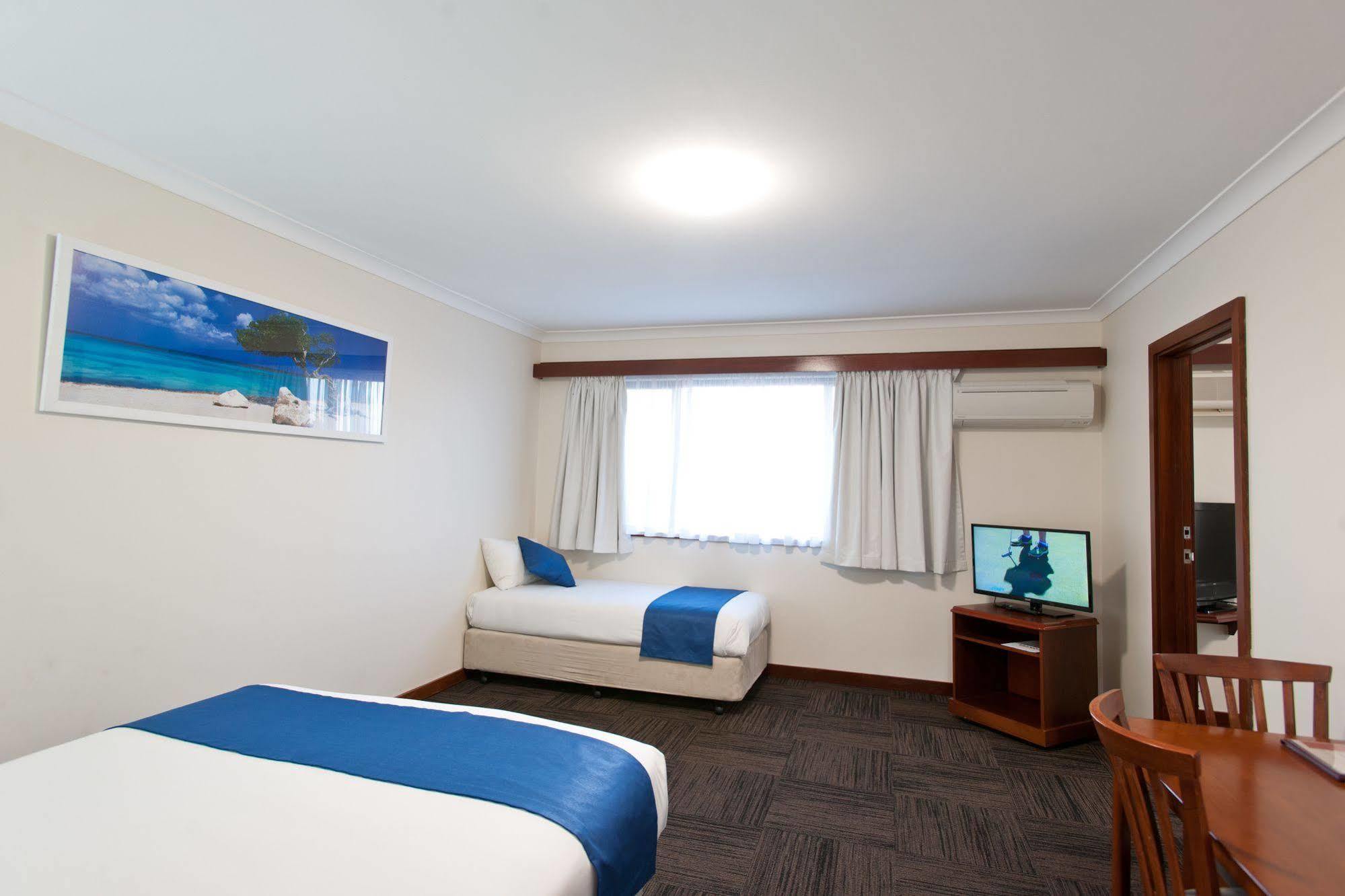 Admiral Motel Банбъри Екстериор снимка
