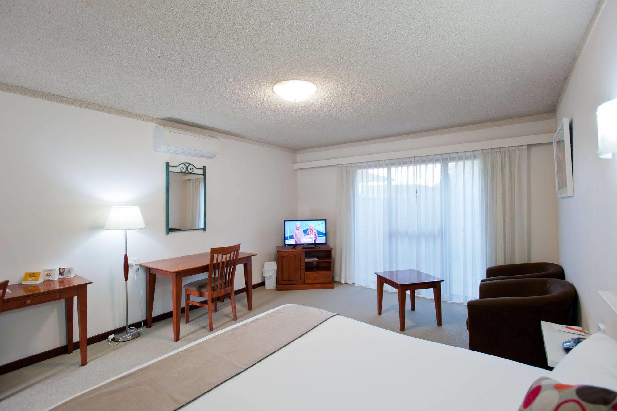 Admiral Motel Банбъри Екстериор снимка